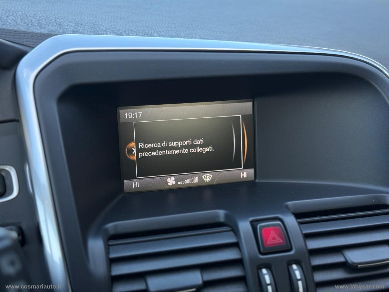 VOLVO XC60 D4 Geartronic Momentum