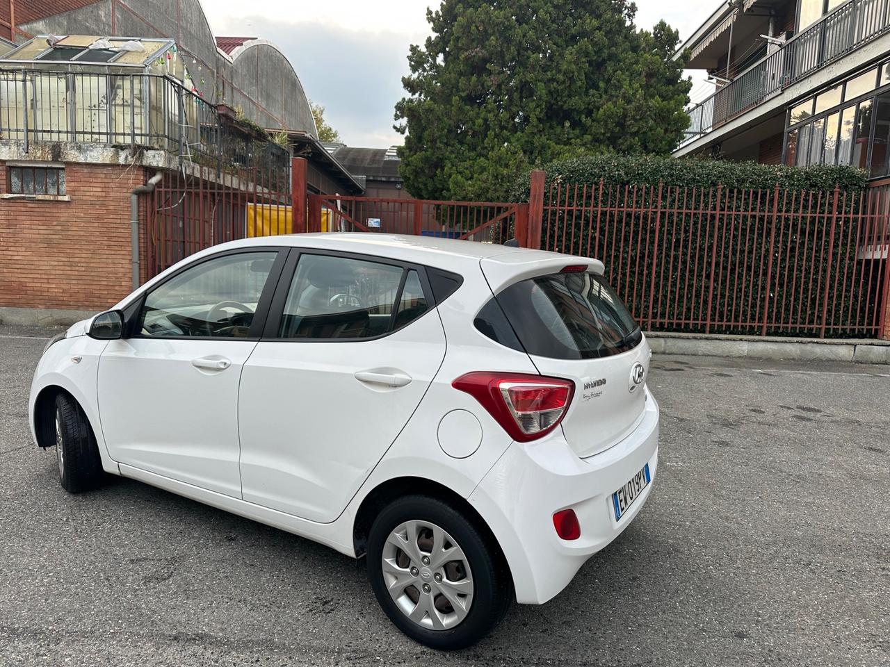 Hyundai i10 1.0 gpl fino 2034 euro 5