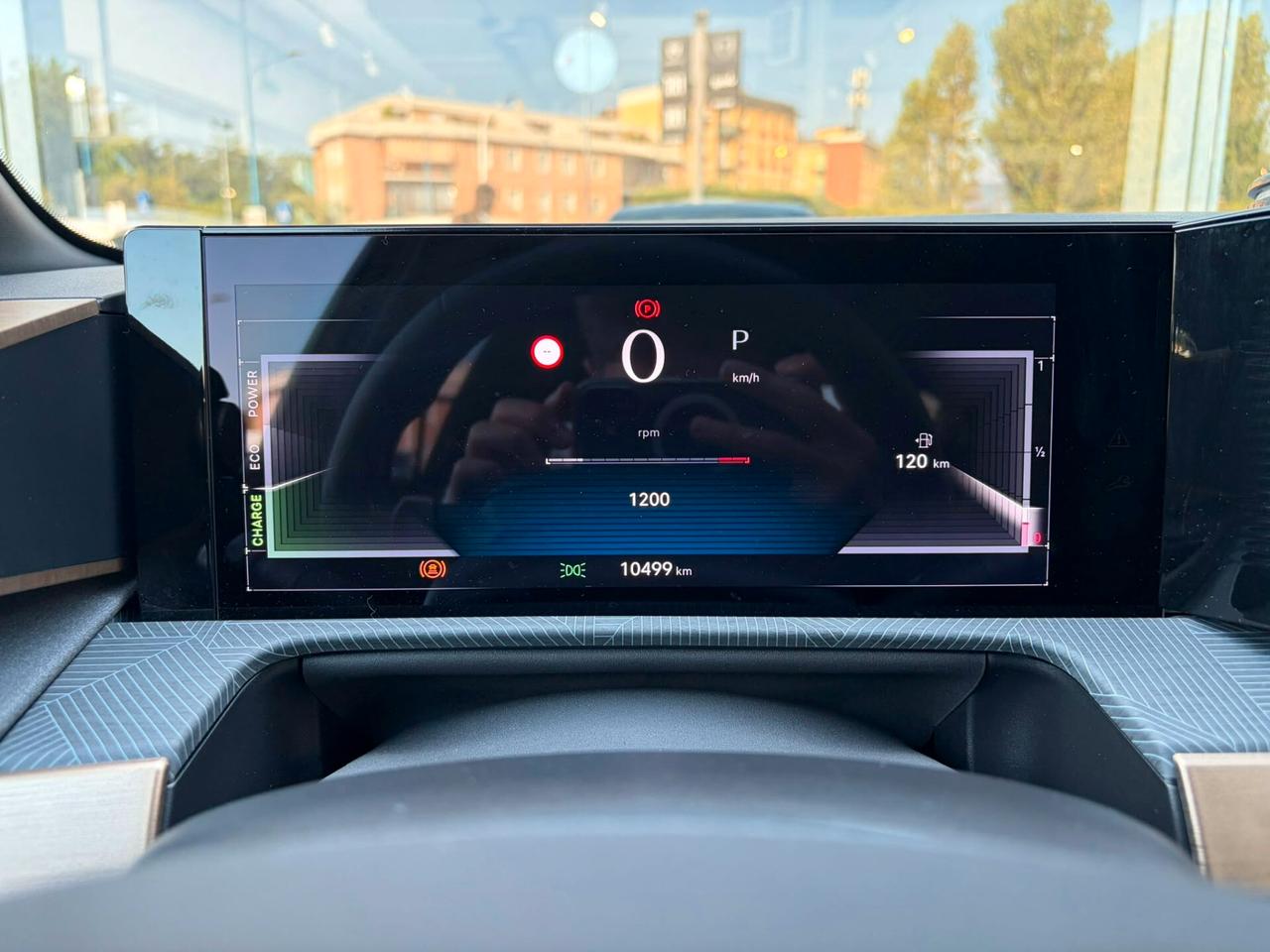 Lancia Ypsilon Hybrid e-DCT LX