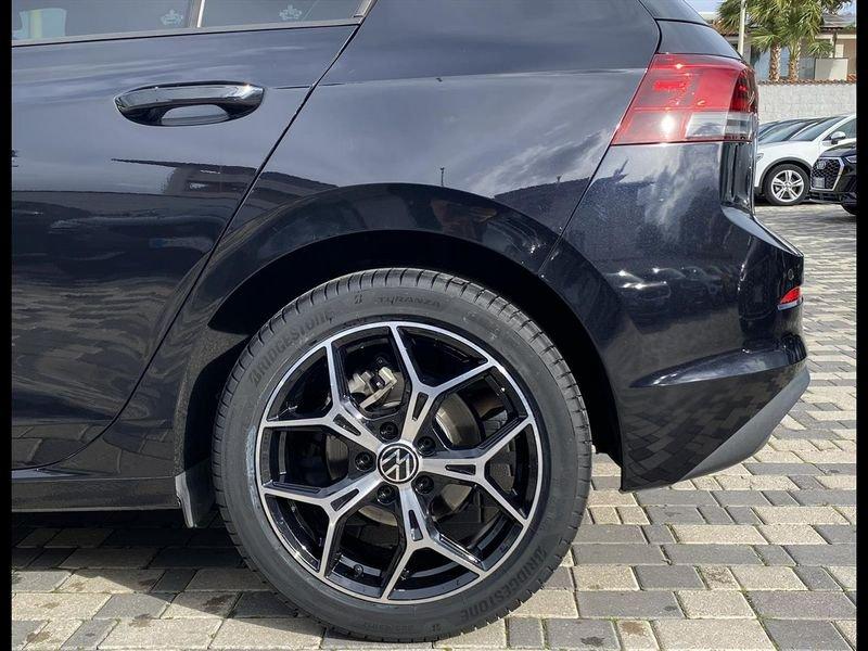 Volkswagen Golf 8 2.0 TDI LIFE 115CV