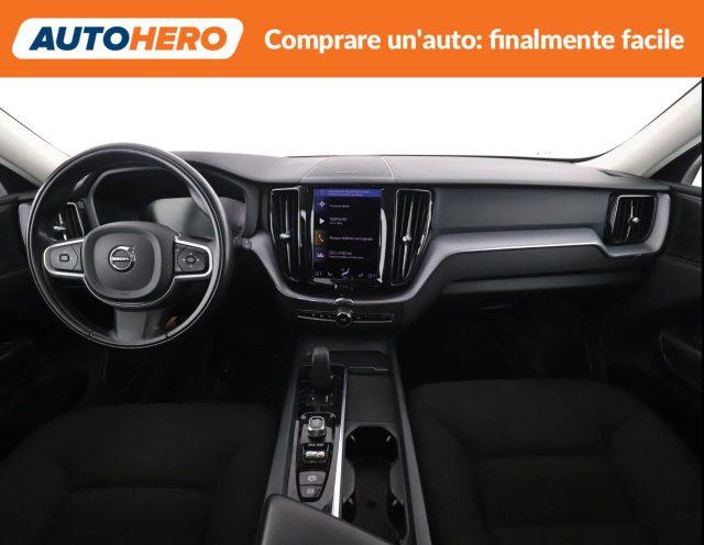 VOLVO XC60 B4 (d) AWD Geartronic Momentum Pro
