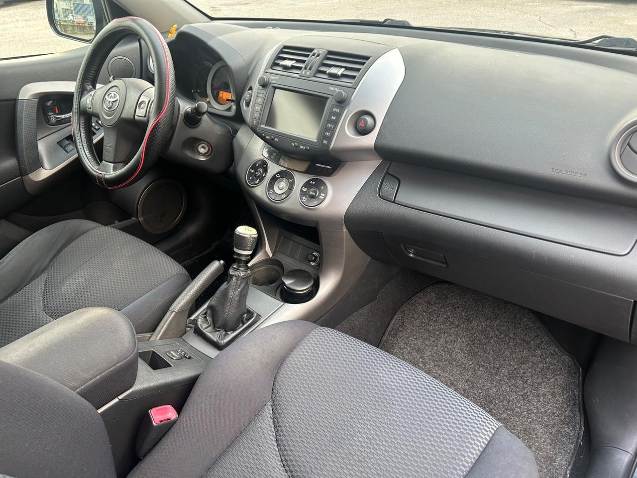 Toyota RAV 4 RAV4 2.2 D-4D 136 CV Sol