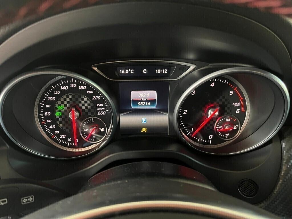 MERCEDES-A 180d Premium