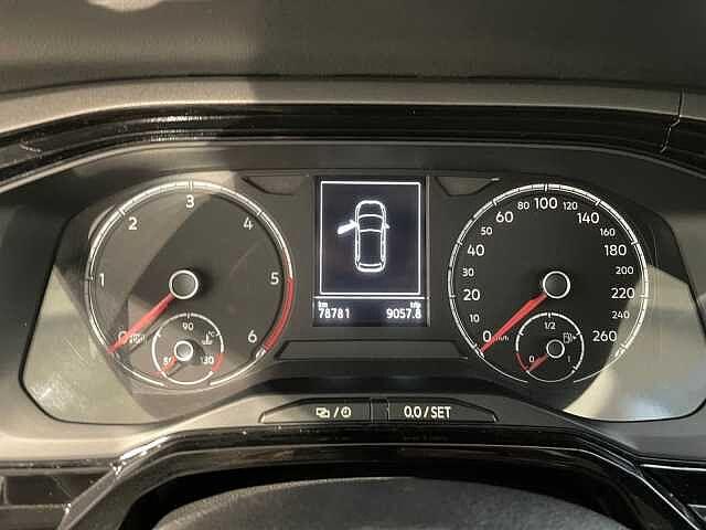 Volkswagen Polo 6ª serie 1.6TDI 95CV Comfortline - NEOPATENTATI