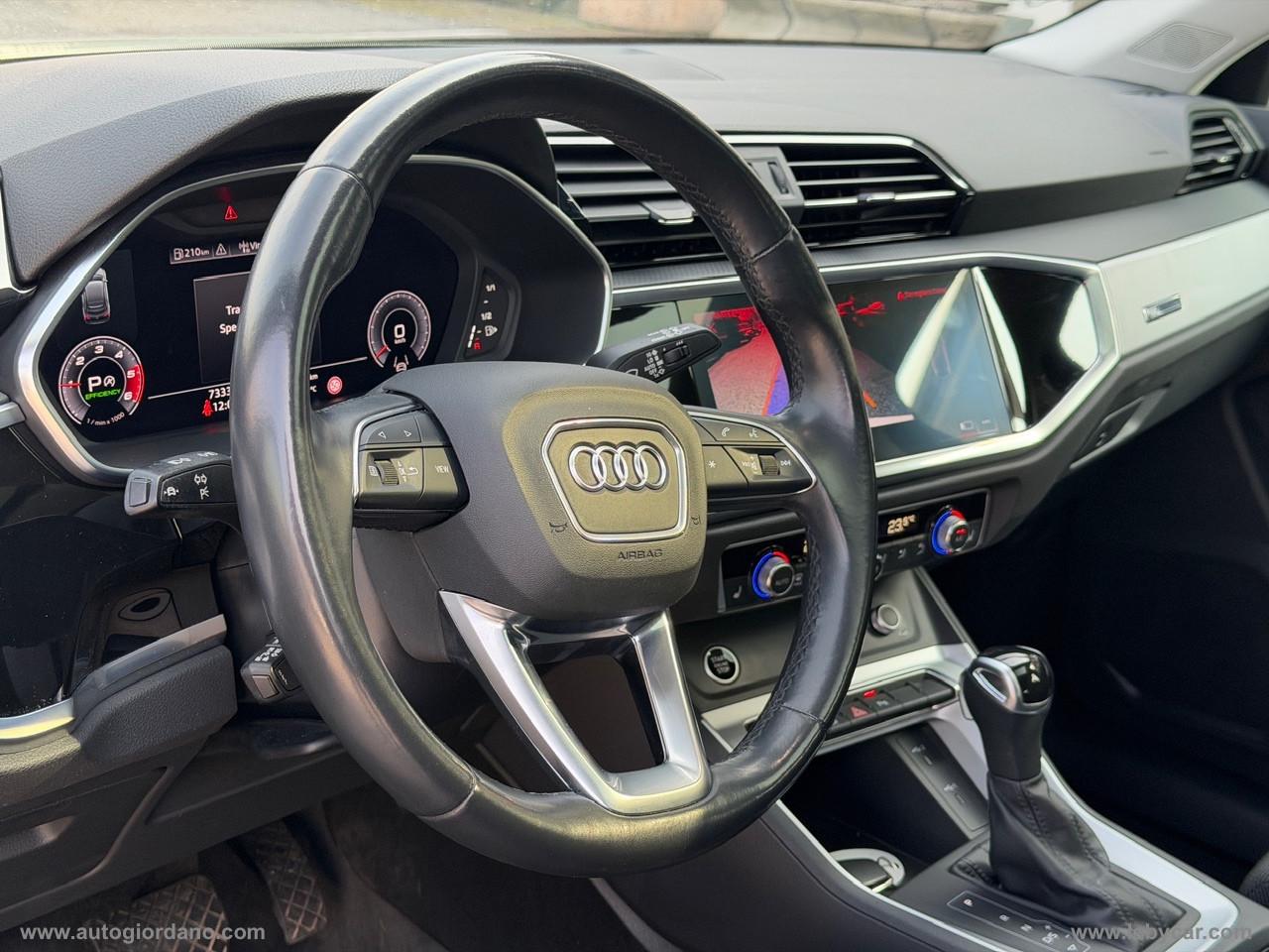 AUDI Q3 SPB 35 TDI S tronic Business ADVANCED Plus