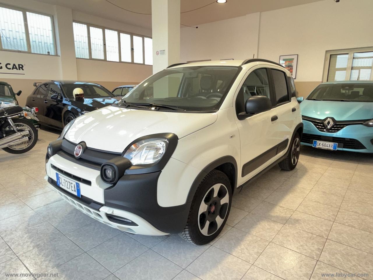 FIAT Panda 1.0 FireFly S&S Hybrid City Cross