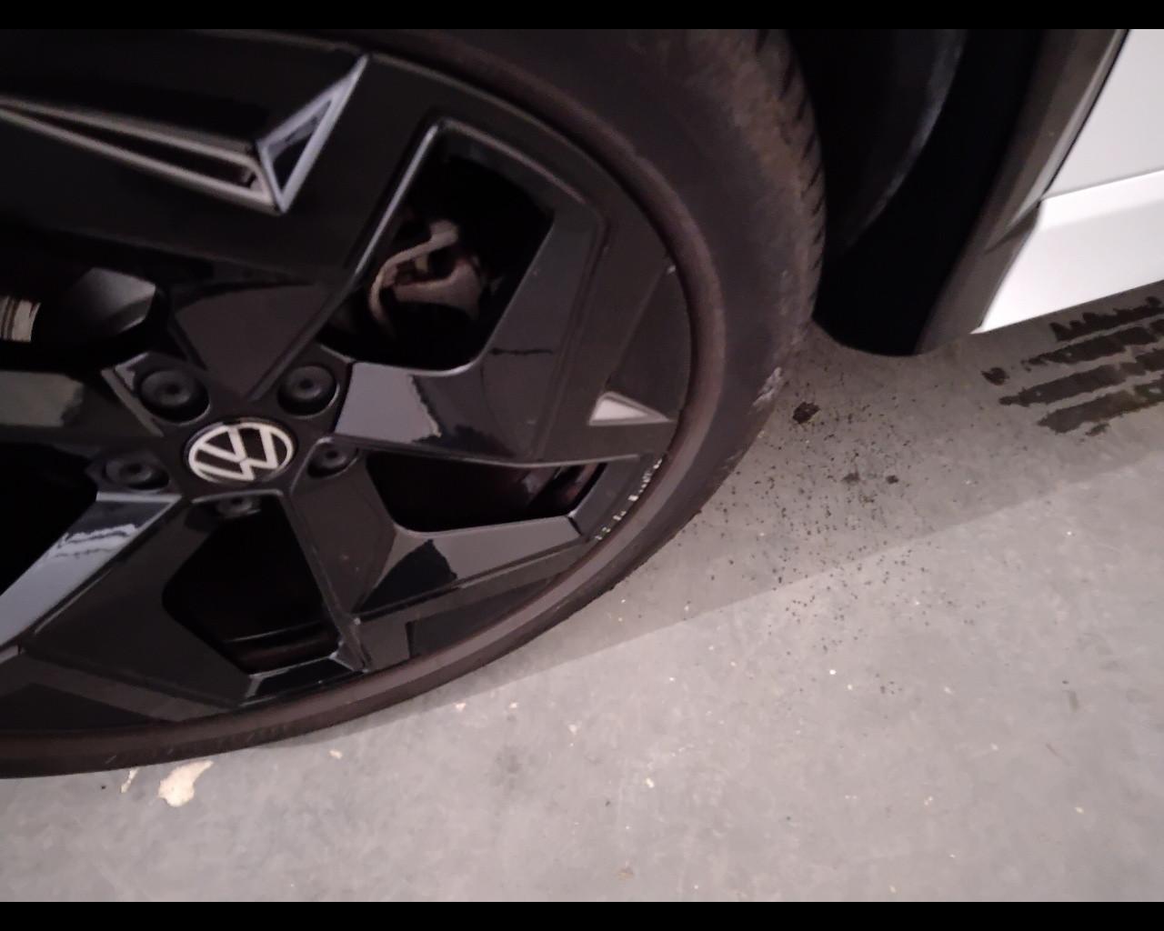 VOLKSWAGEN Tiguan III 2024 - Tiguan 1.5 etsi R-Line 150cv dsg