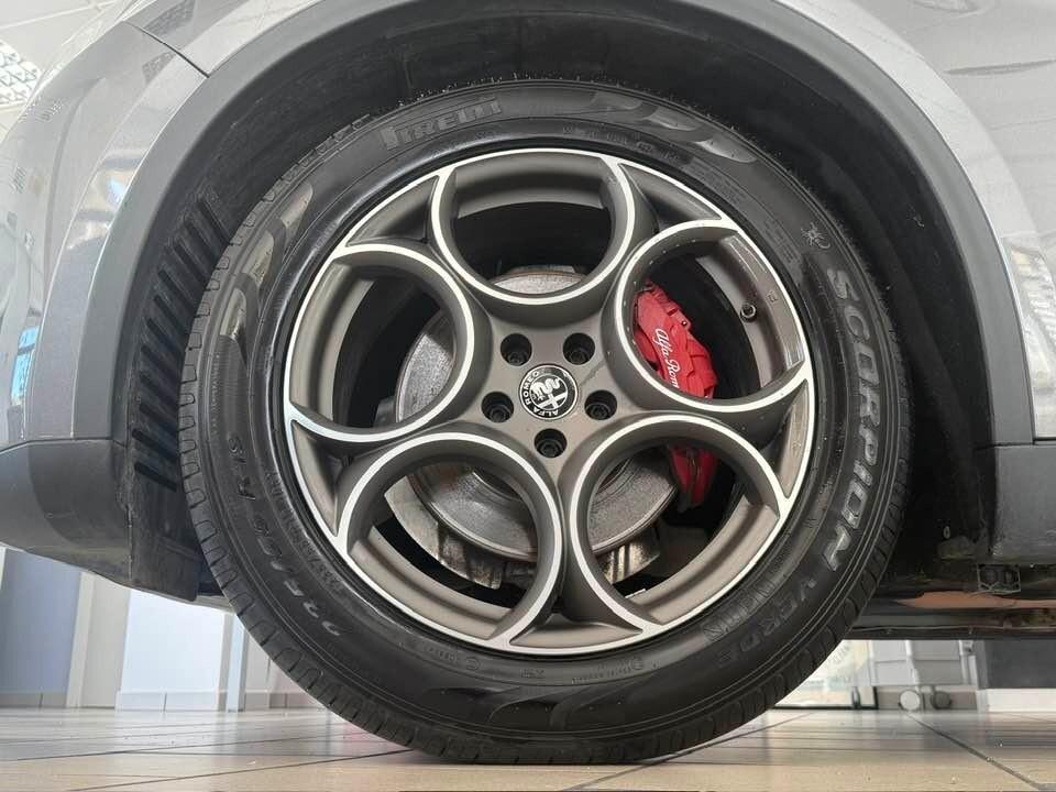 Alfa Romeo Stelvio 2.2 Turbodiesel 190 CV AT8 Q4 Sprint