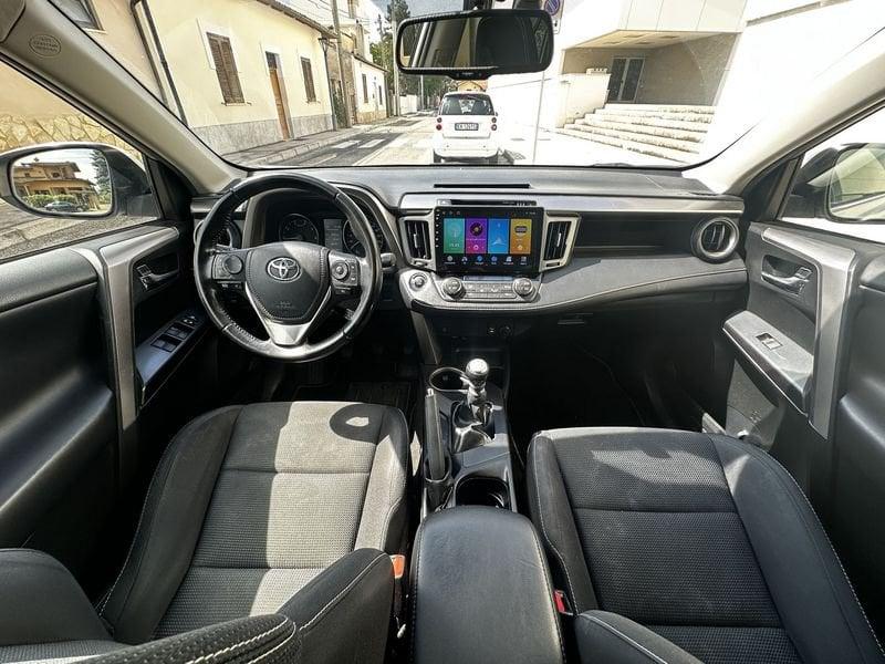 Toyota RAV4 2.0 D-4D 143cv MT Active 2WD