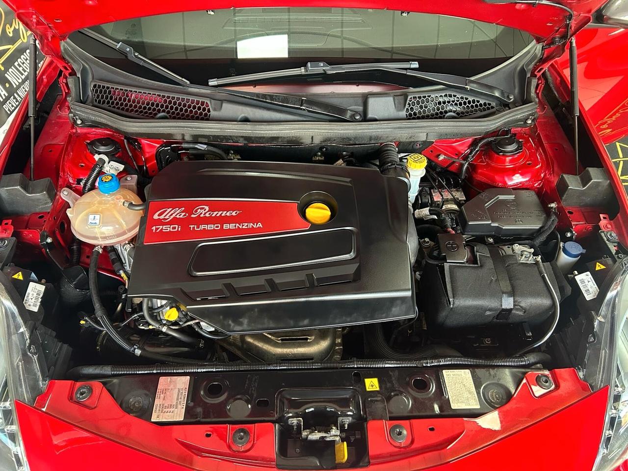 Alfa Romeo Giulietta 1750 Turbo TCT Quadrifoglio Verde