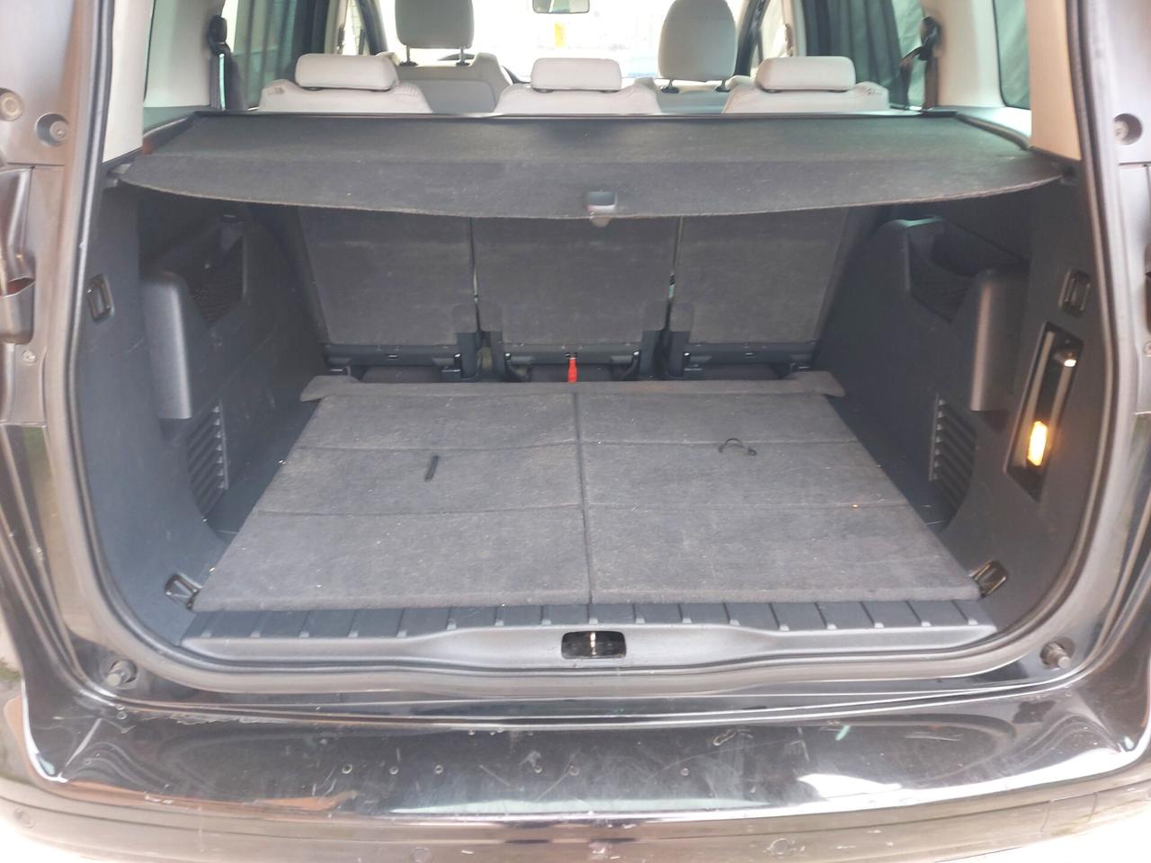 Peugeot 5008 1.6 HDi 110cv ottimo stato