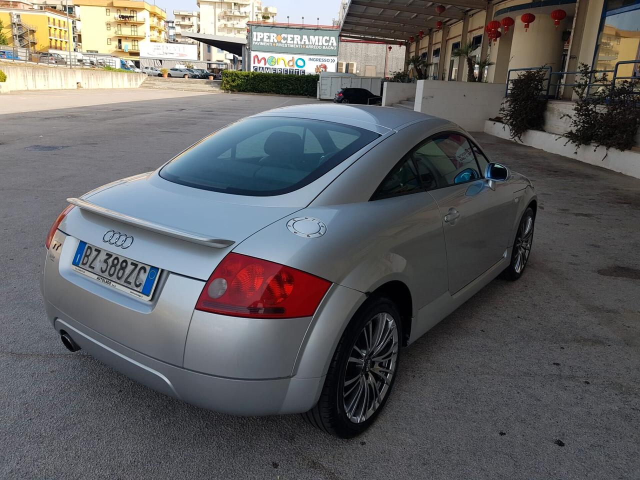 Audi TT Coupé 1.8 T 20V 179 CV cat