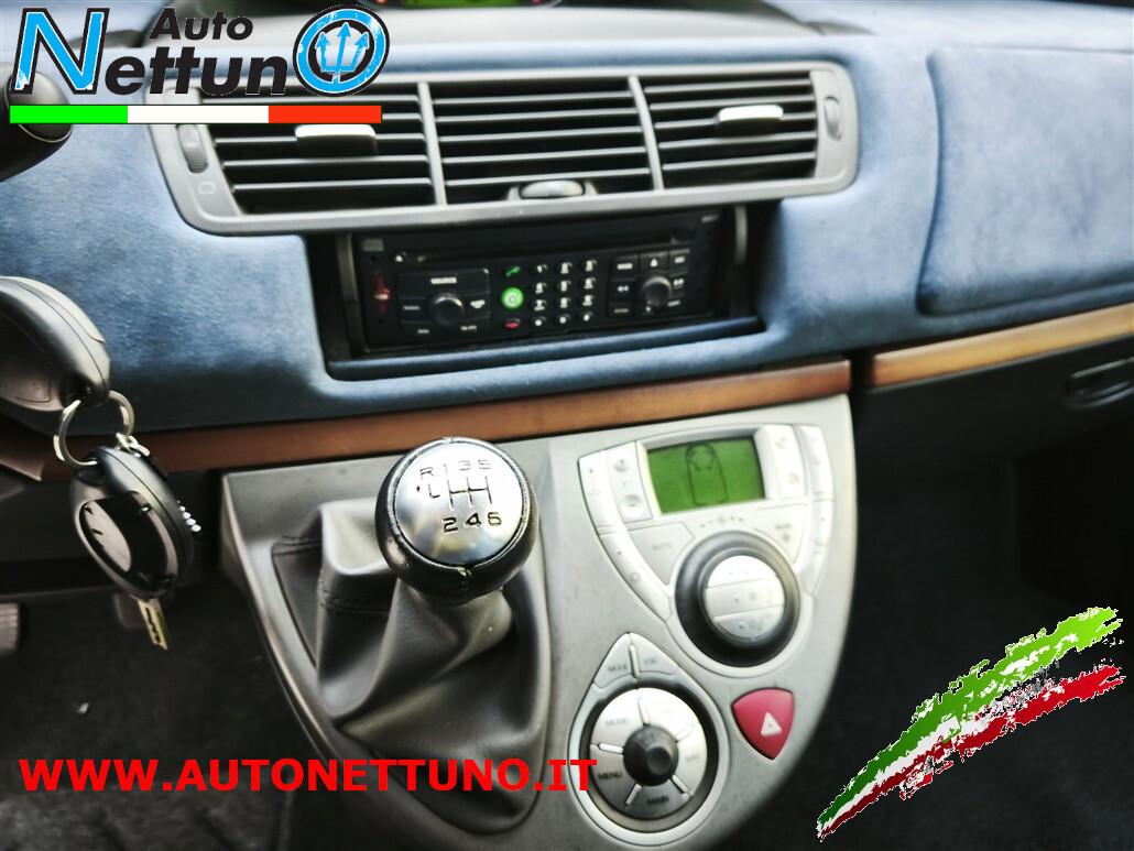 Lancia Phedra 2.2 JTD Emblema Plus FAP