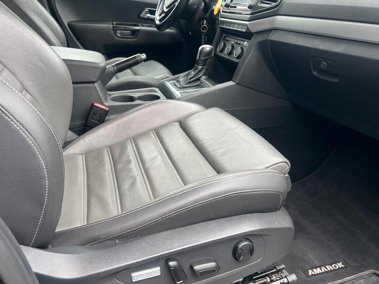 VW AMAROK 3.0 V6 TDI 258cv 4MOT. BMT AVENTURA