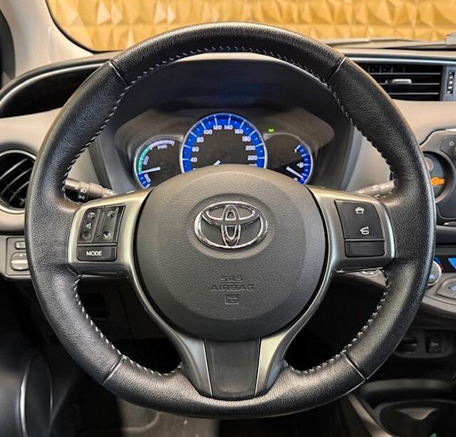 Toyota Yaris 1.5 Hybrid 5 porte Cool