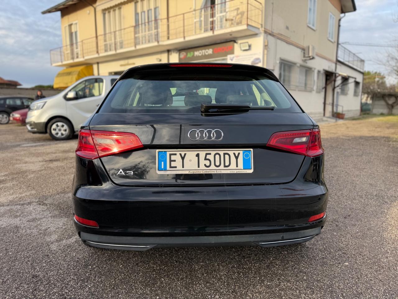 Audi A3 SPB 1.4 TFSI g-tron Ambiente NEOPATENTATI