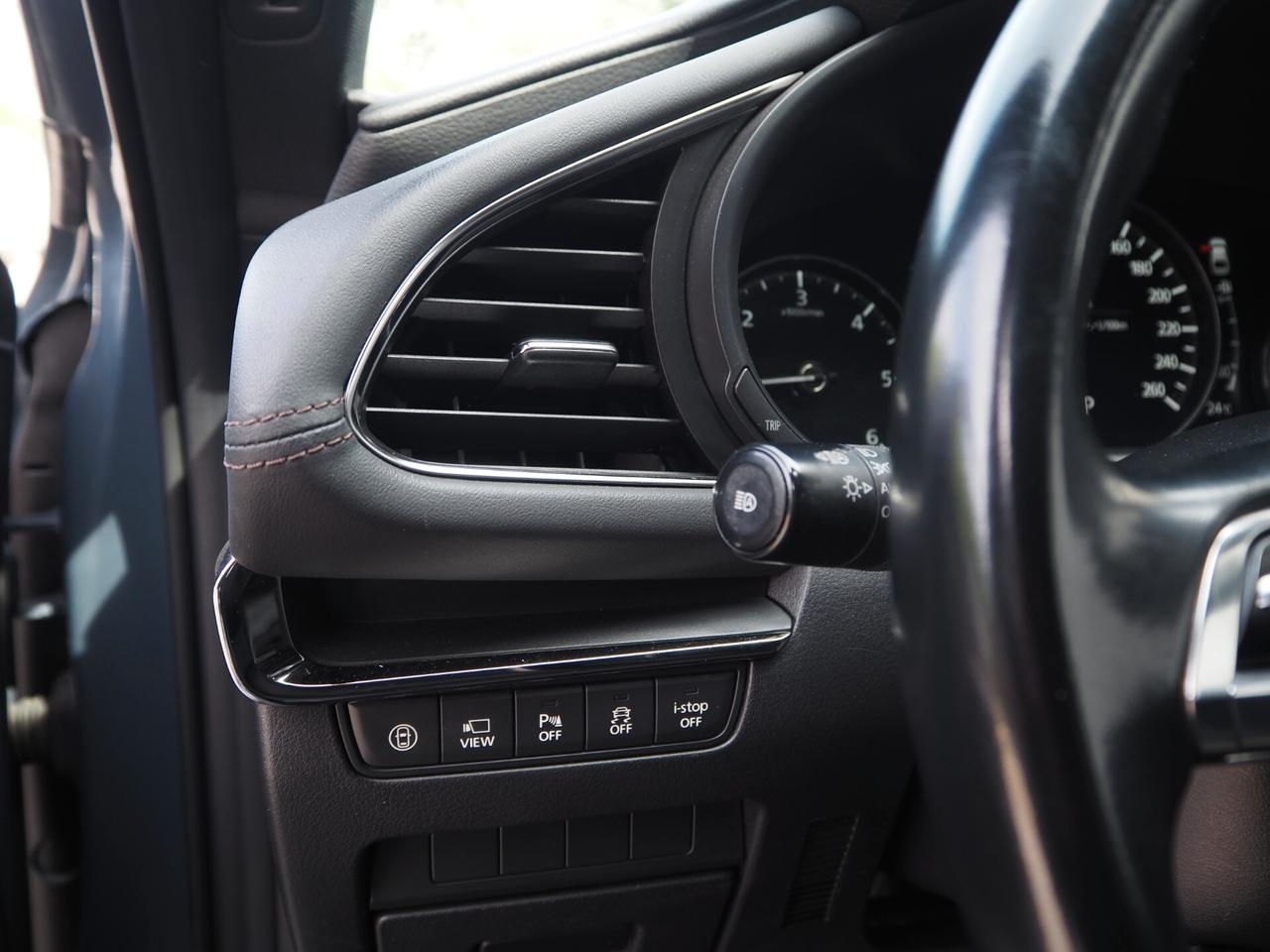 Mazda 3 1.8L Skyactiv-D Exceed