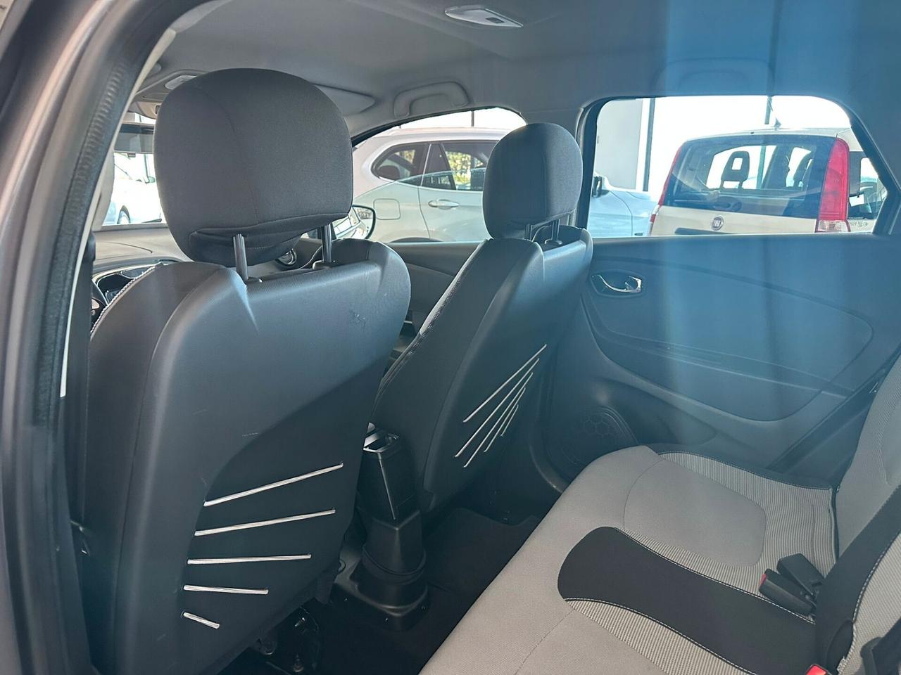 Renault Captur 1.5 dCi 8V 90 CV CAMBIO AUTOMATICO
