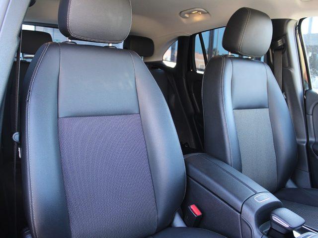 MERCEDES-BENZ GLA 200 d Automatic Business