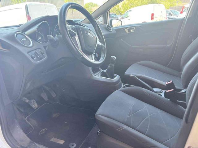 FORD Fiesta 1.5 TDCi 75CV 5 porte Titanium