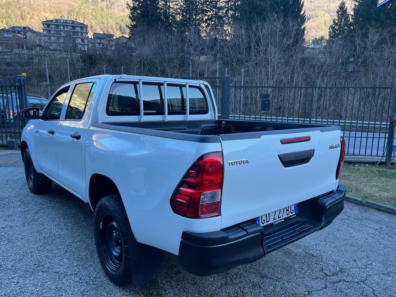 Toyota Hilux 2.4 D-4D 4WD 4 porte Double Cab Comfort