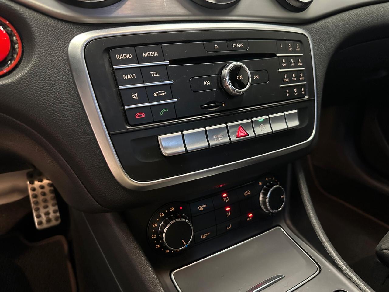 Mercedes-benz CLA 200 d Automatic Premium AMG