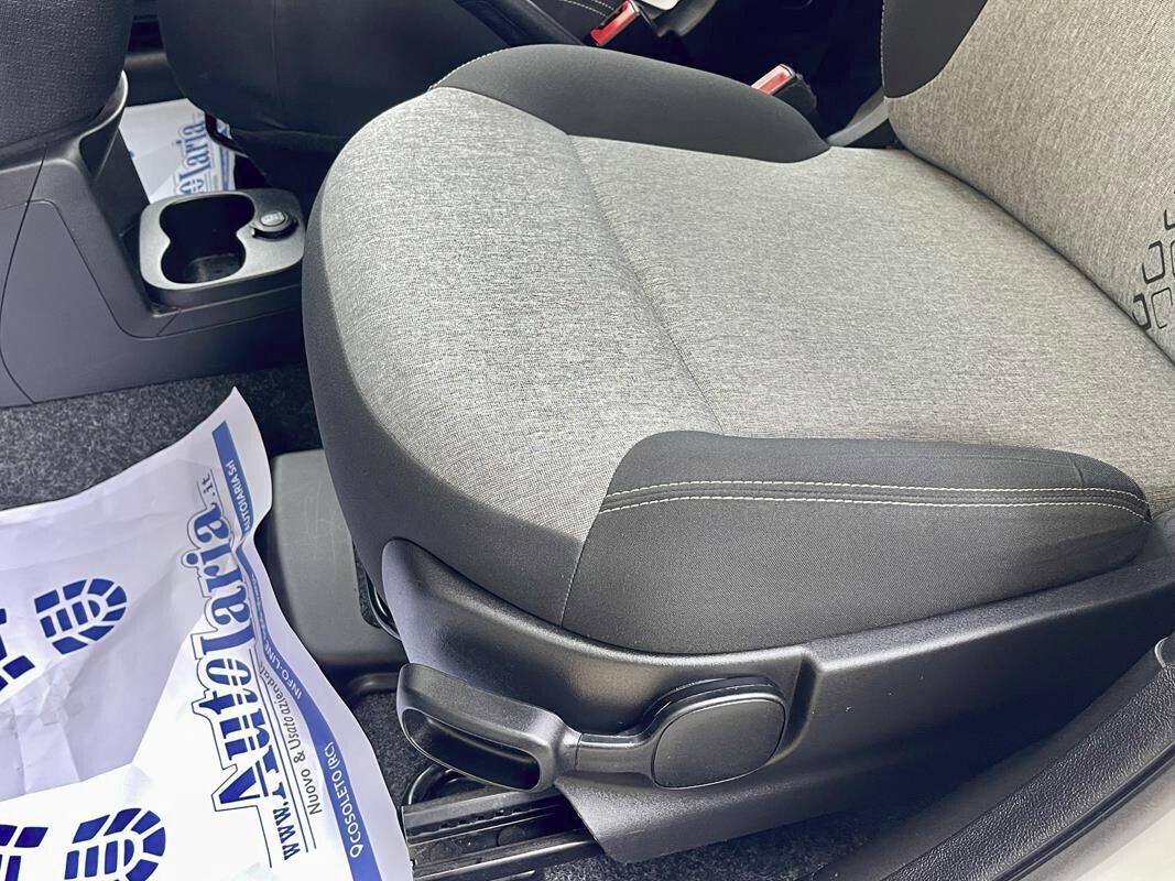 Fiat Panda 1.2 Lounge "Uconnect Bluetooth - Clima automatico -Volante multifunzione " Aziedali