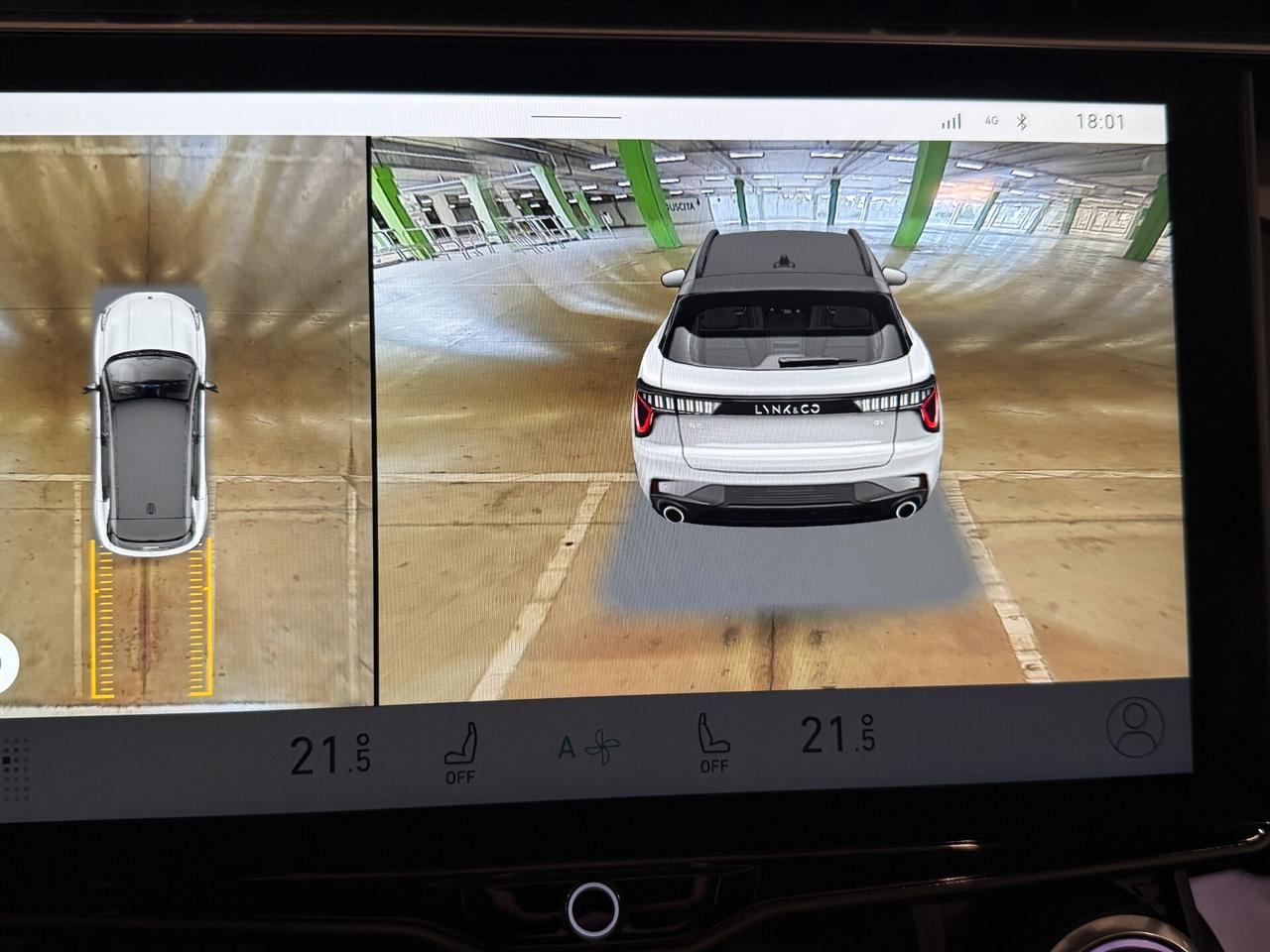 Lynk&co 01 PHEV More