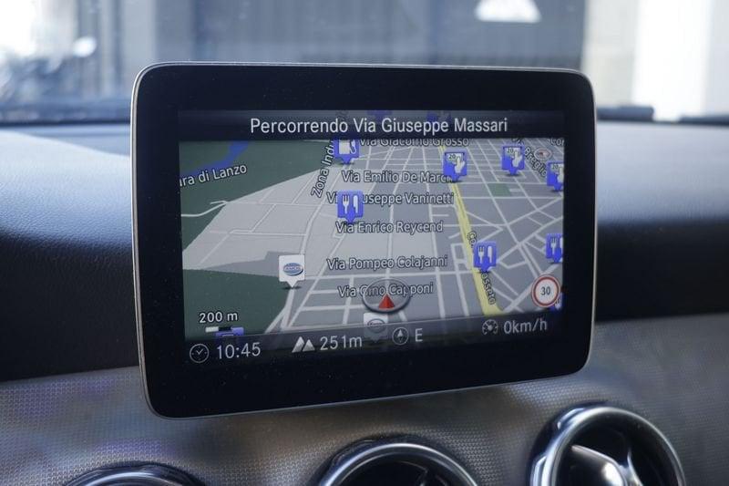 Mercedes-Benz GLA Mercedes-Benz GLA 220 d Automatic 4Matic Sport Unicoproprietario