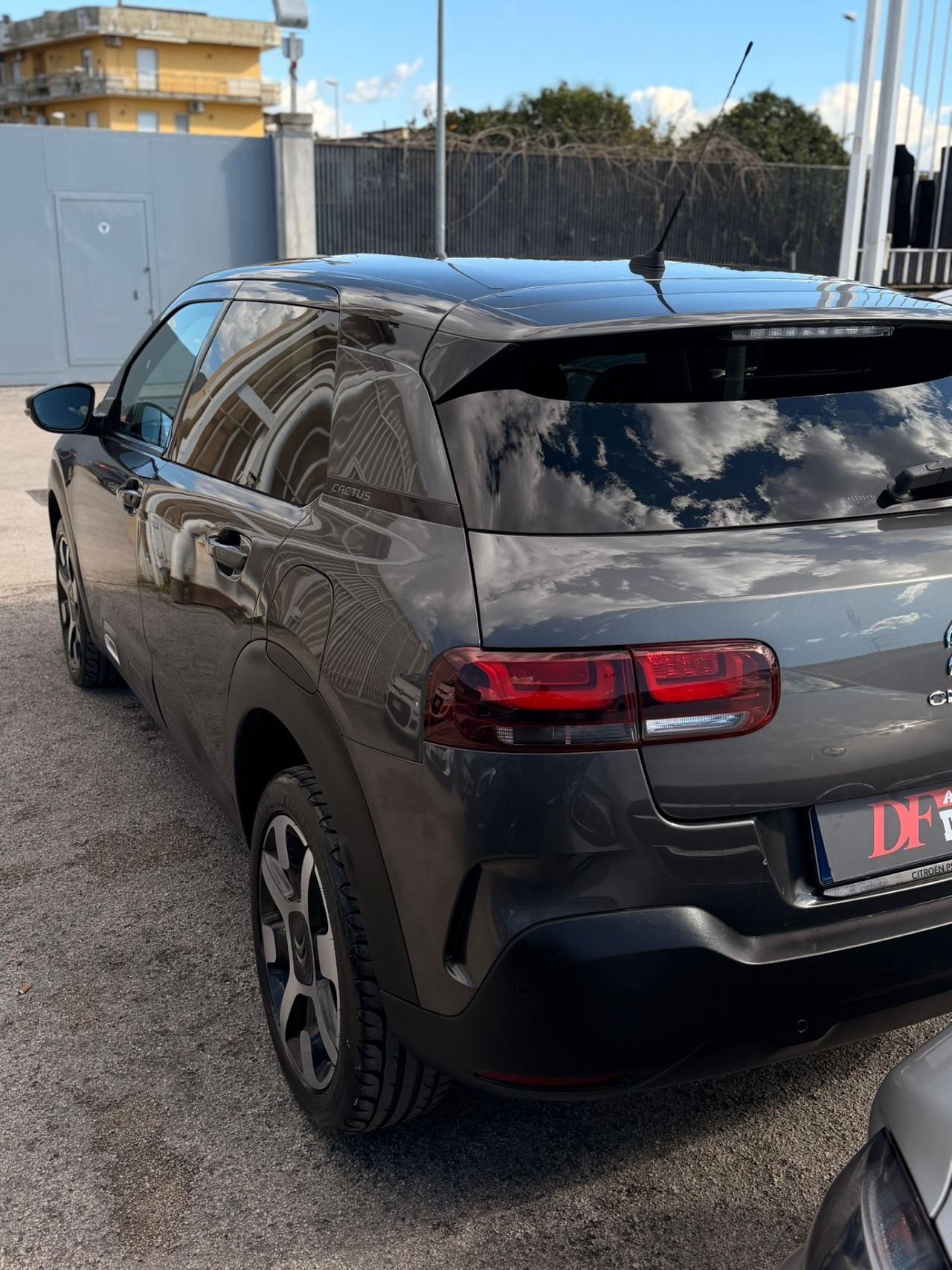 Citroen C4 Cactus 1.5 BlueHdi 100cv SHINE FULL OPTIONAL