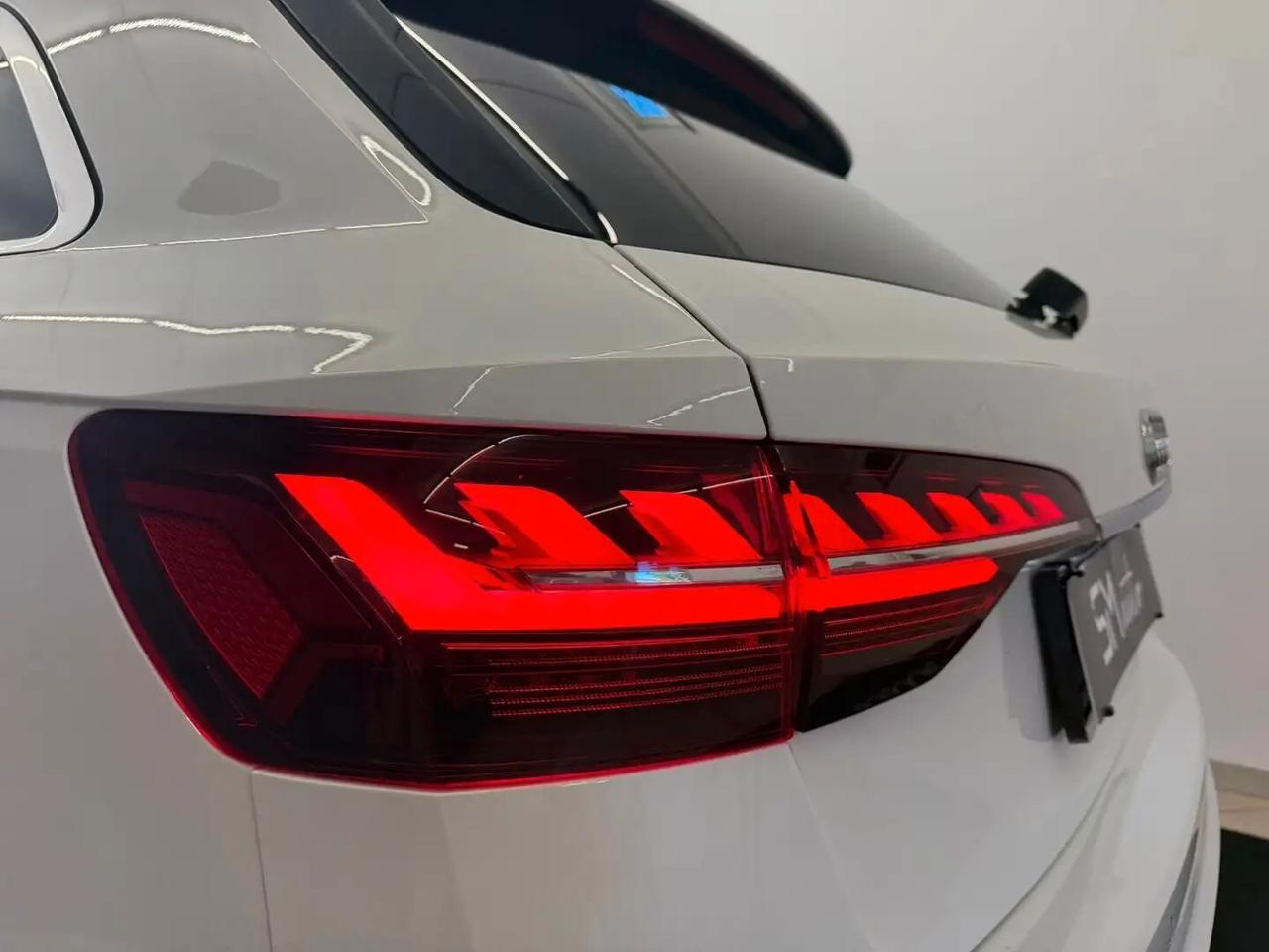 Audi A4 Avant 35 TDI/163 CV S tronic Business Advanced