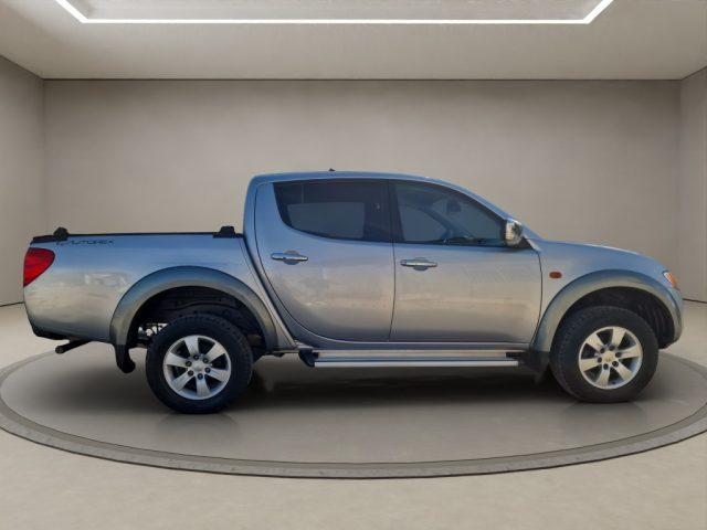 MITSUBISHI L200 2.5 DI-D/136CV Double Cab Invite