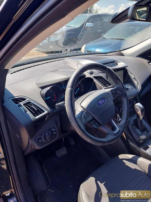 FORD Kuga 1.5 TDCI 120 CV S&S 2WD Powershift Titanium Busine