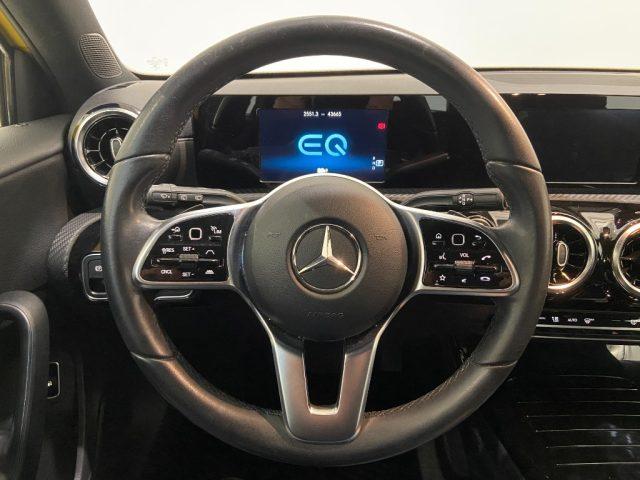 MERCEDES-BENZ A 250 e Automatic EQ-Power 4p. Premium