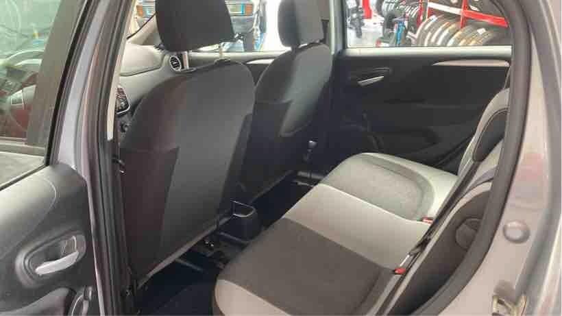 Fiat Punto 1.3 MJT II S&S 95 CV 5 porte Easy