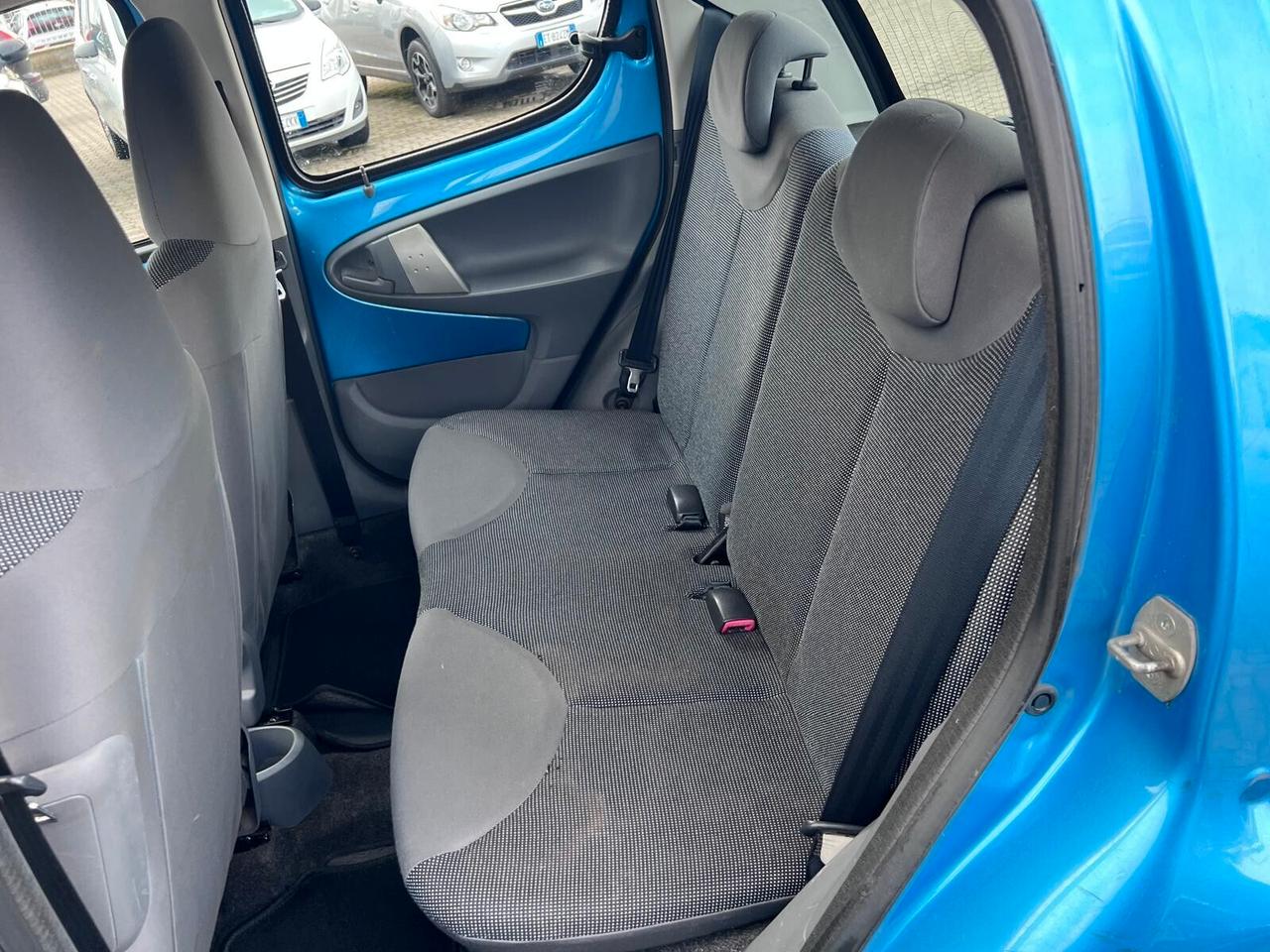 Peugeot 107 1.0 68CV 5p. Sweet Years