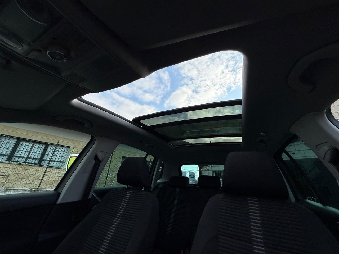 Volkswagen Tiguan 2.0 TDI DPF 4MOTION Sport & Style