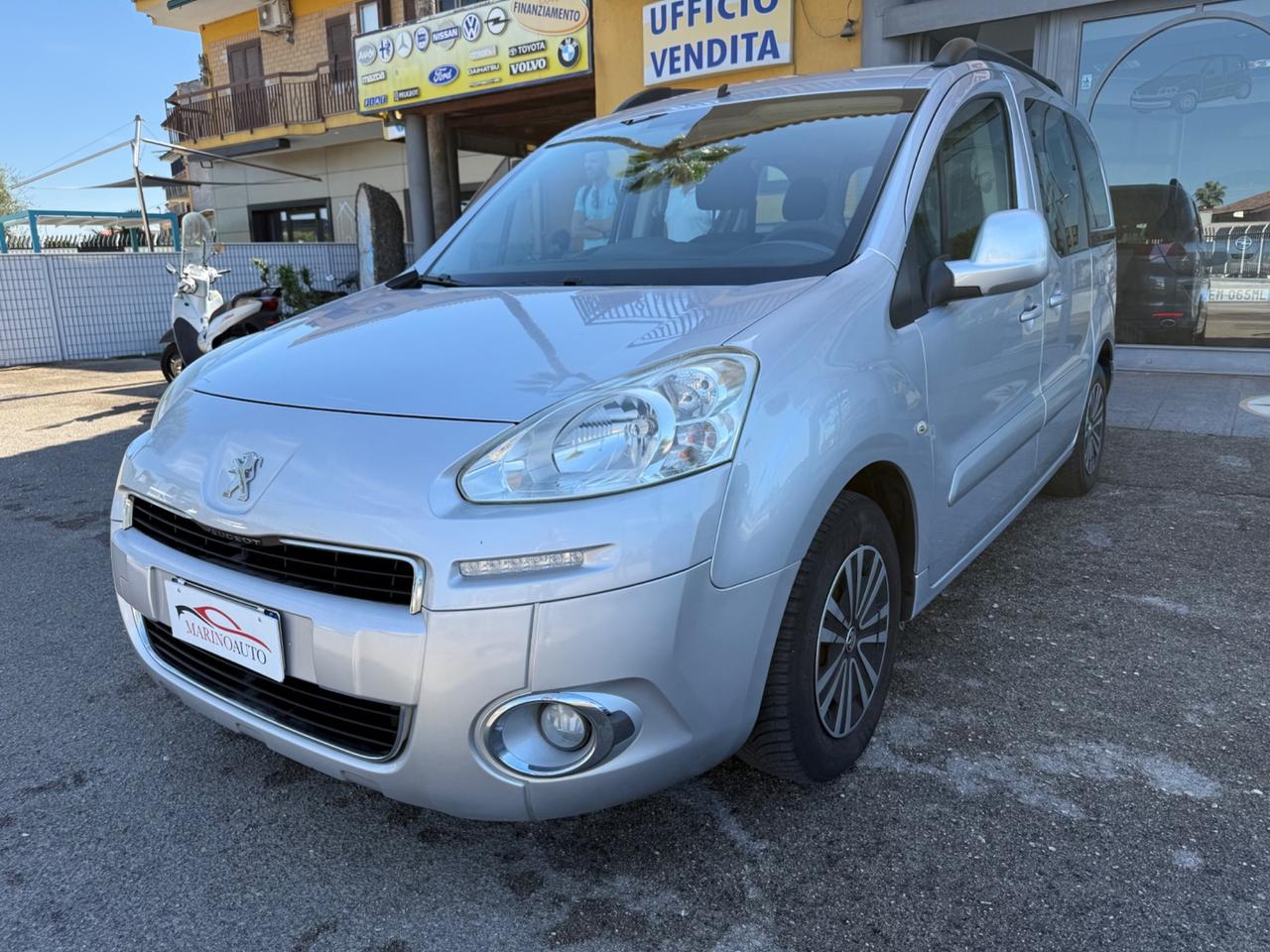 Peugeot Partner Tepee 1.6 e-HDi 92 CV S&S Outdoor