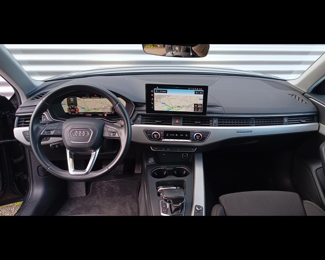 AUDI A4 AVANT 40 TDI MHEV QUATTRO S-TRONIC BUSINESS ADVANCED
