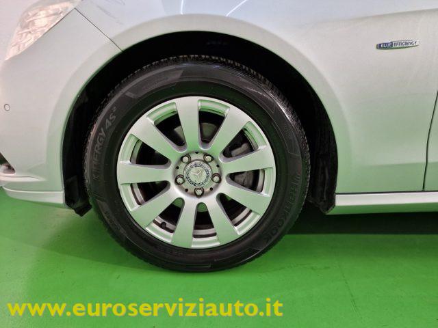 MERCEDES-BENZ E 220 CDI BlueEFFICIENCY Elegance
