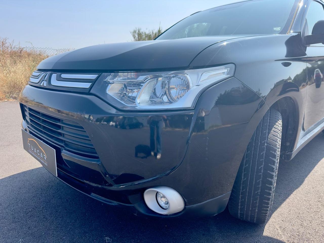 Mitsubishi Outlander 2.2 DI-D Clear Tec Intense #5766