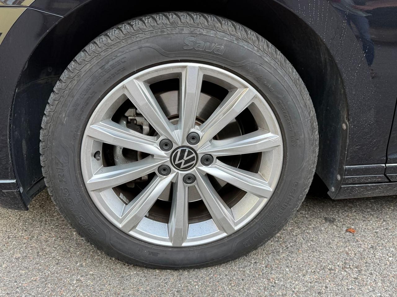 Volkswagen Passat 2.0 TDI Business #50324