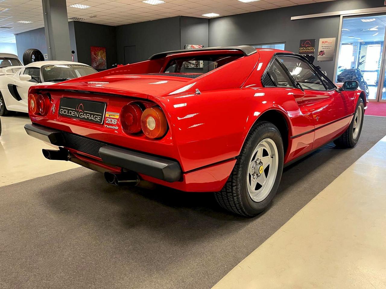 Ferrari 208 turbo GTB
