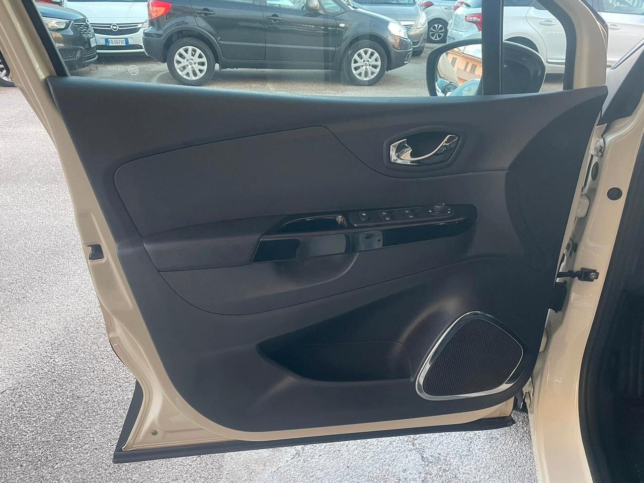Renault Captur dCi 8V 90 CV Start&Stop Energy Hypnotic