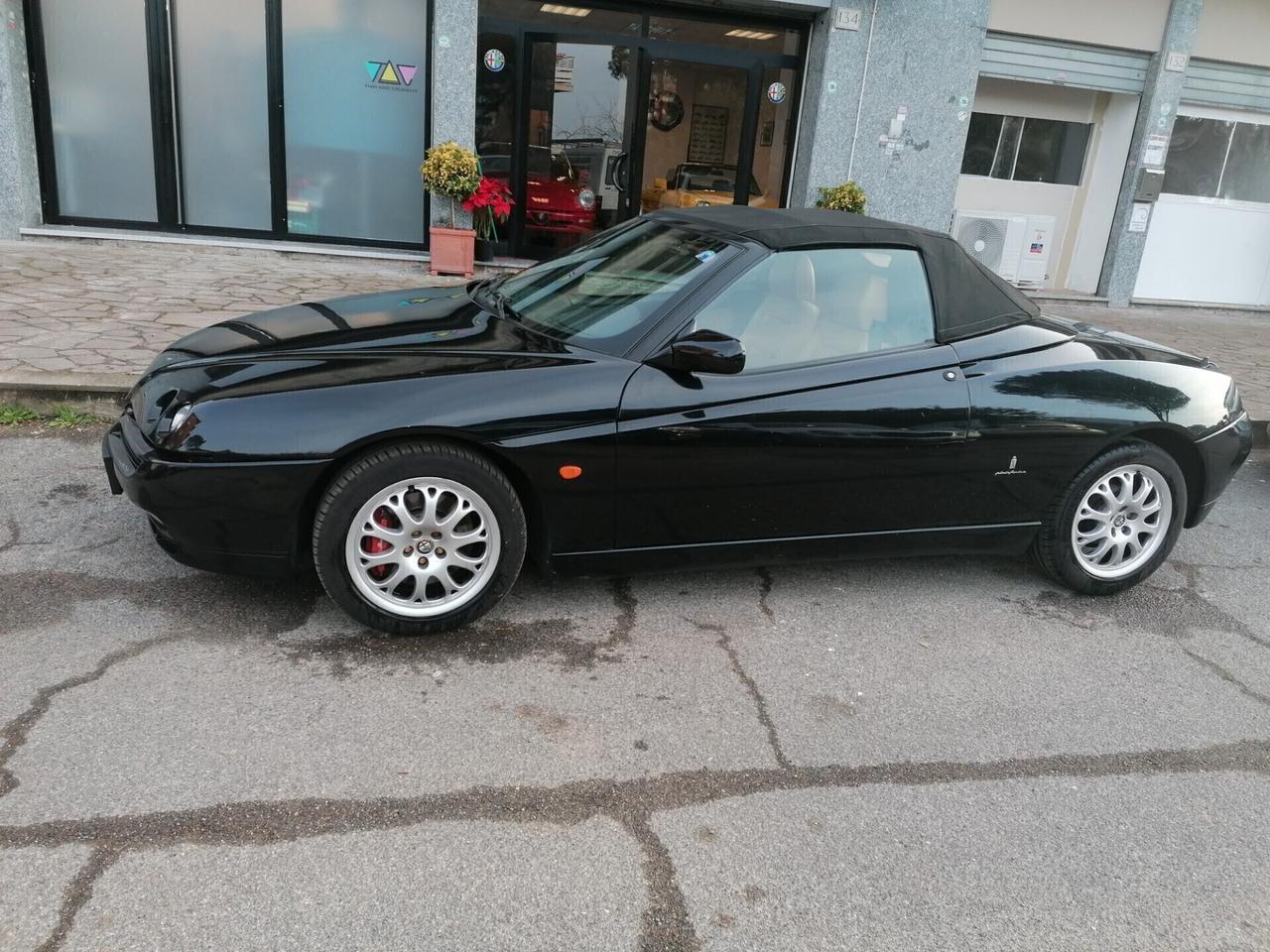 Alfa Romeo Spider 3000 v6 24 V