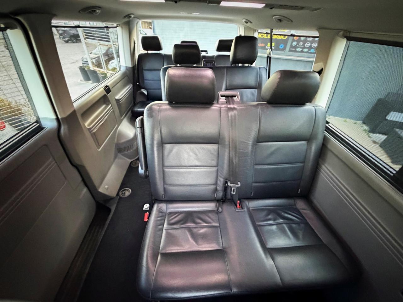 Volkswagen Caravelle 2.0 TDI 150CV DSG PL Comfortline