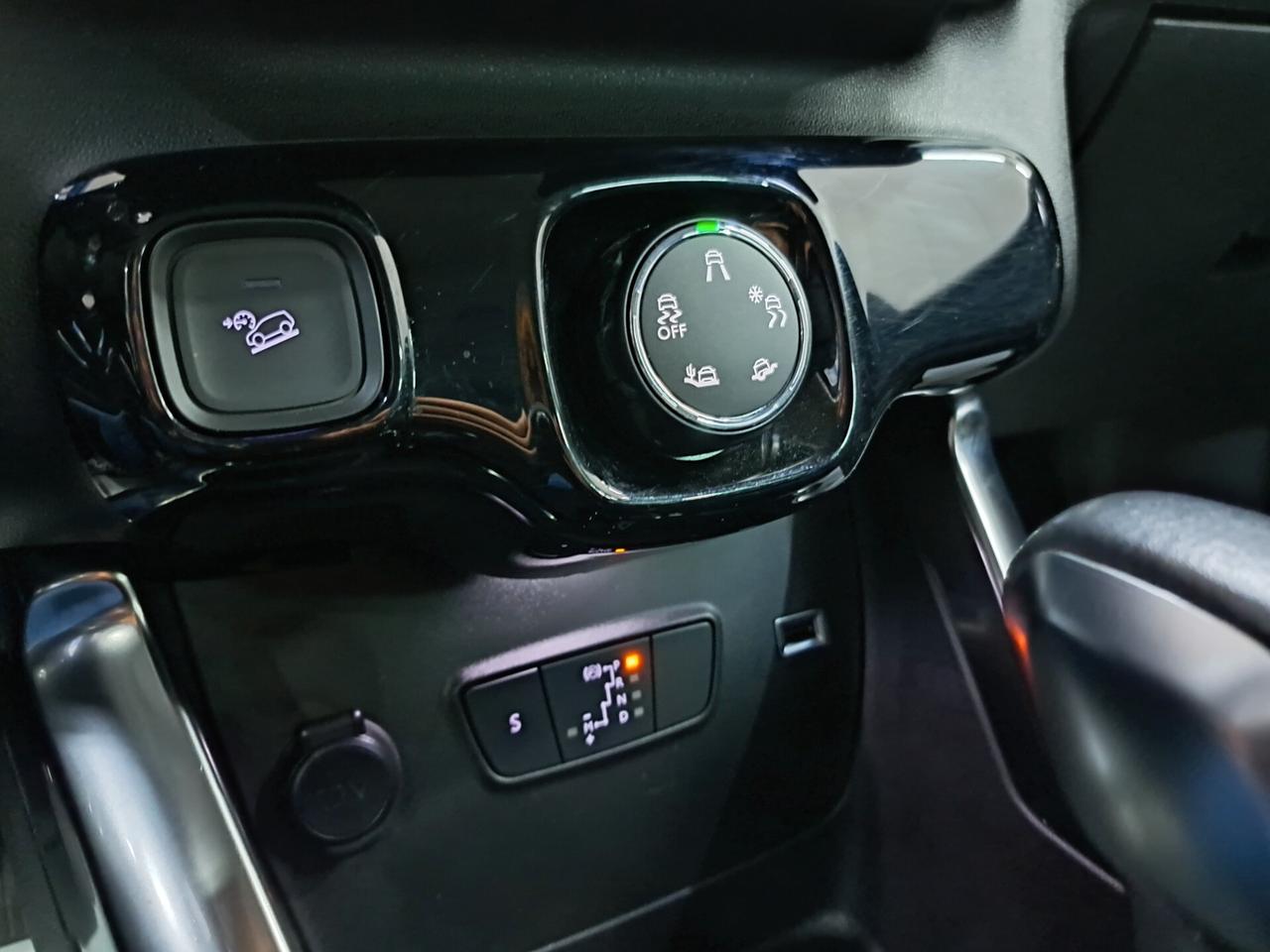 Citroen C3 Aircross PureTech 130CV S&S Shine AUTOM.