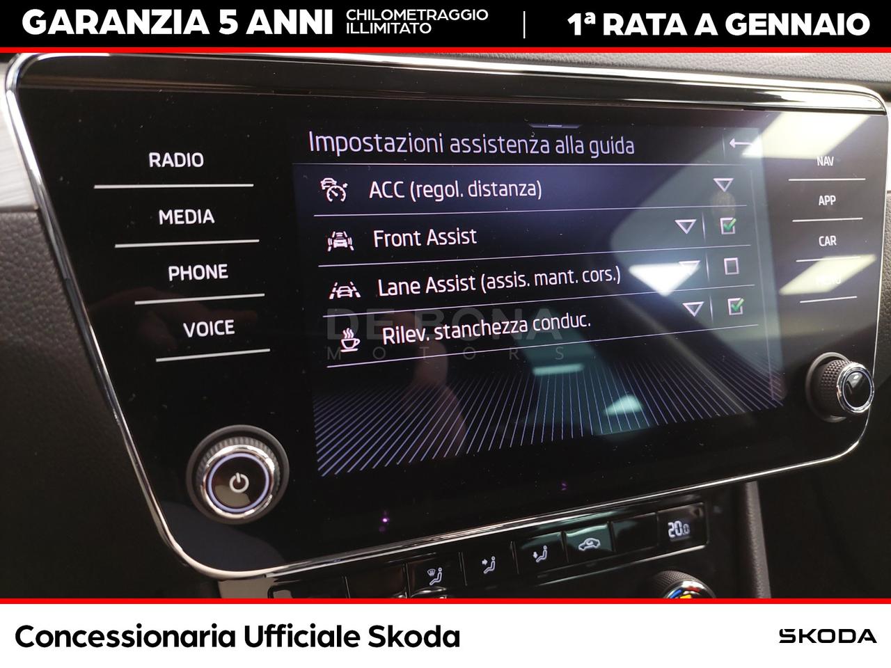 Skoda Superb wagon 2.0 tdi evo executive 150cv dsg