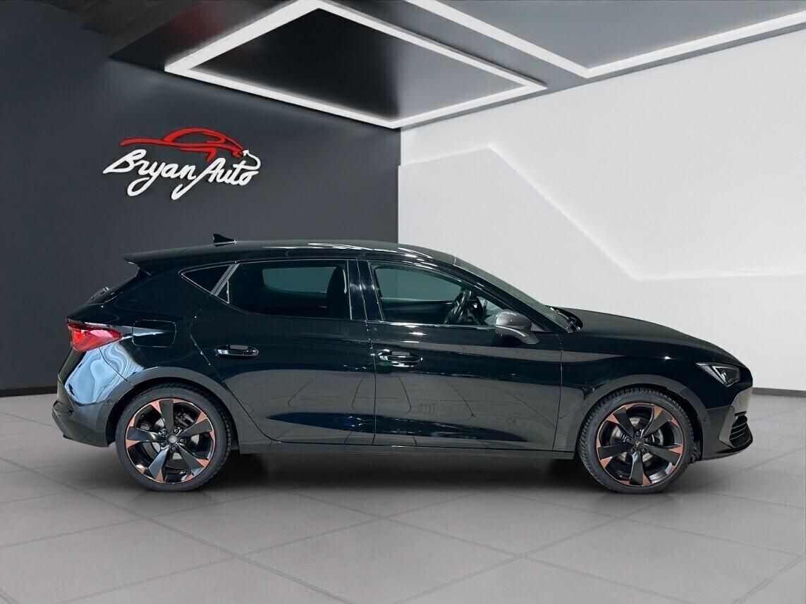 Cupra Leon 1.5 Hybrid 150 CV DSG