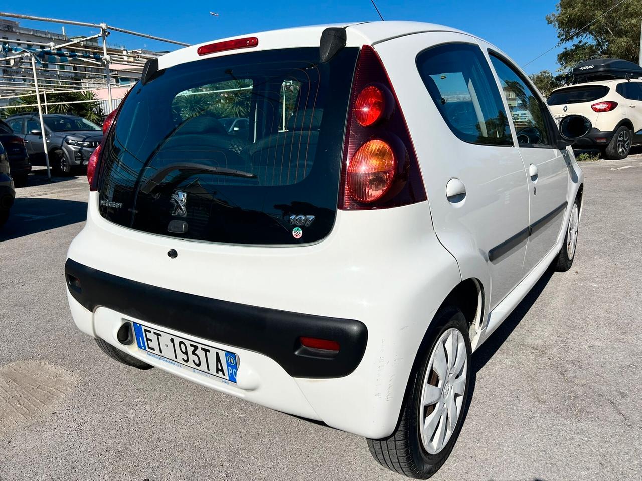 PEUGEOT 107 1.0 Active C/A 5p - 2014